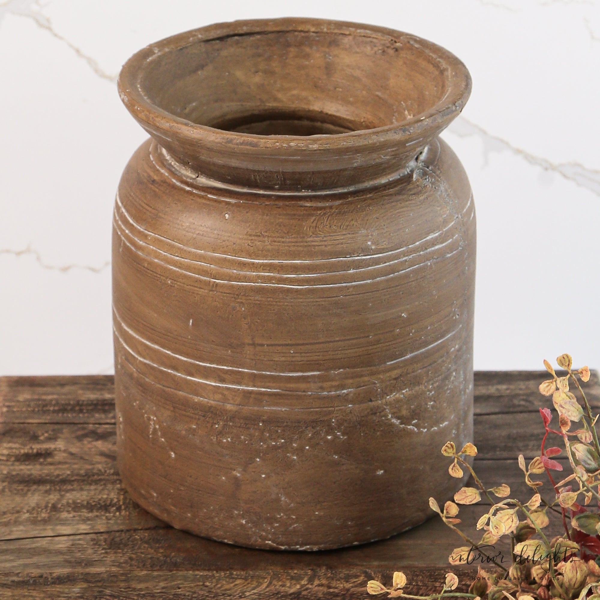 9” Brown Terracotta Line Vase- Small