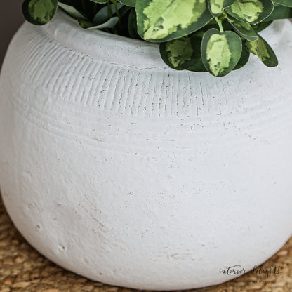 Matte White Stout Planter