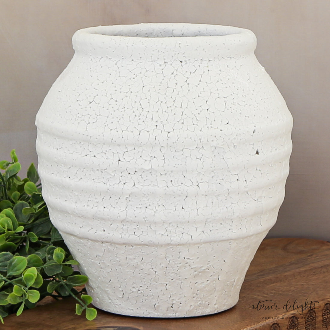 Taper Bottom White Line Vase