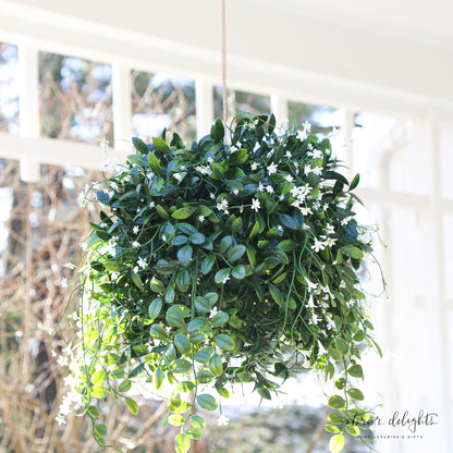 19&quot; UV Protected Round Hanging Boxwood Ball with Baby&