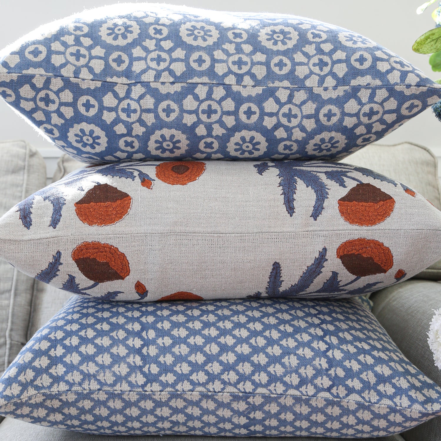 Luxe Bleu Fleurette Pillow Cover