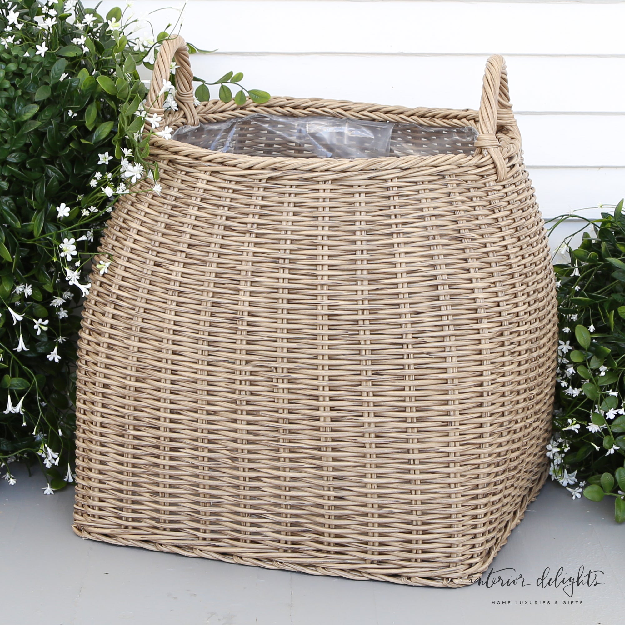 Willow Planters with Square Bottoms- Set of 2