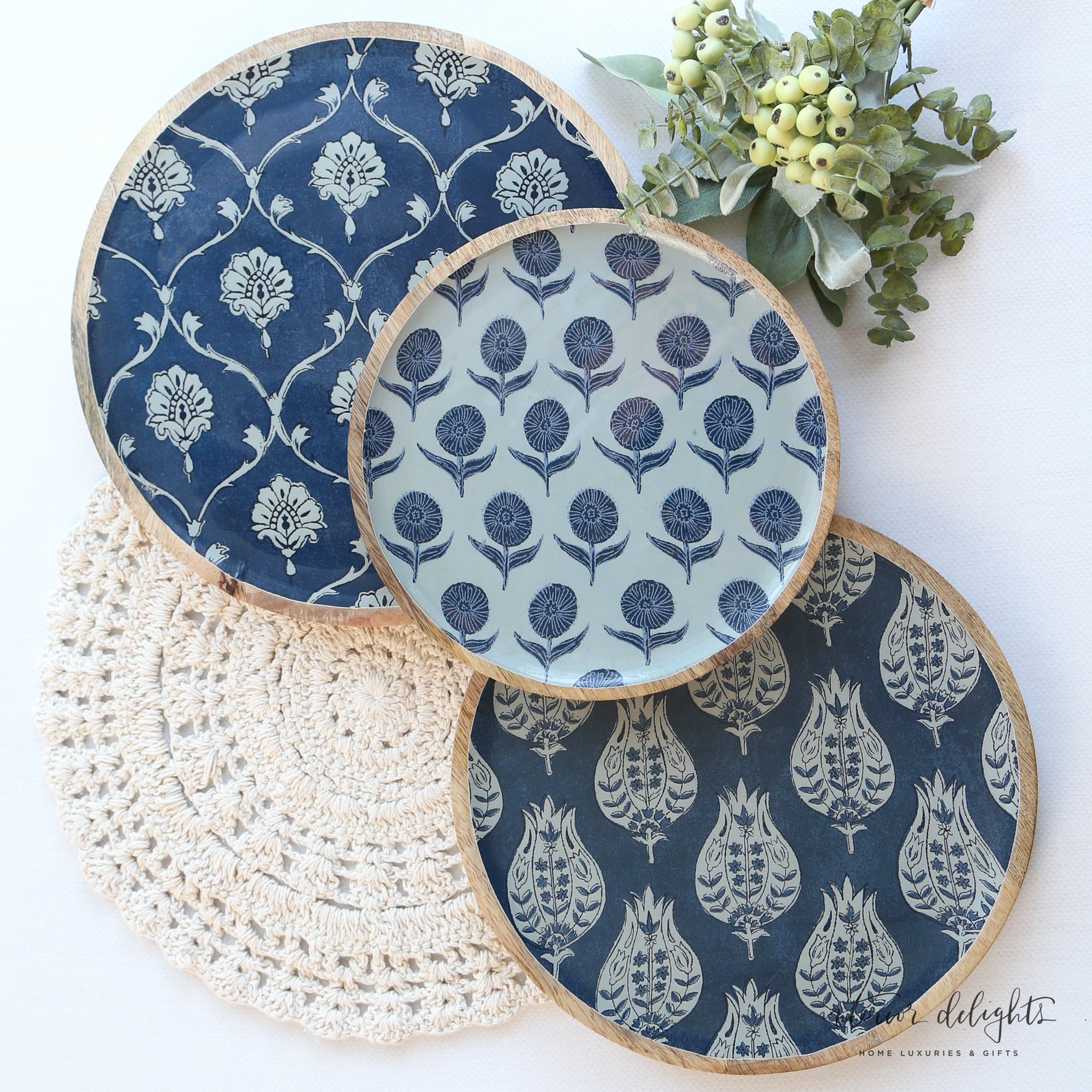 Round Floral Pattern Trays- Set of 3