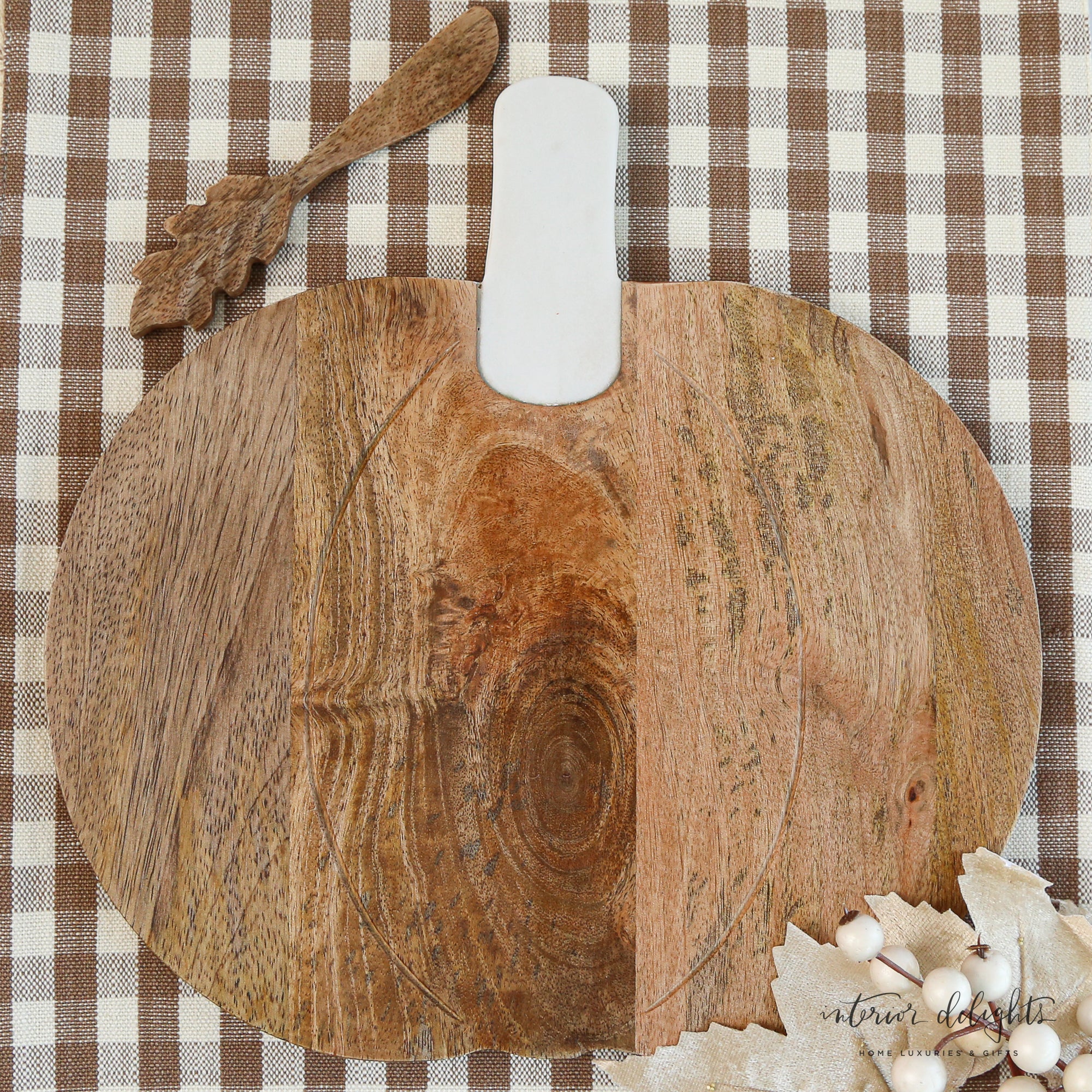 Marble Wood Pumpkin Board