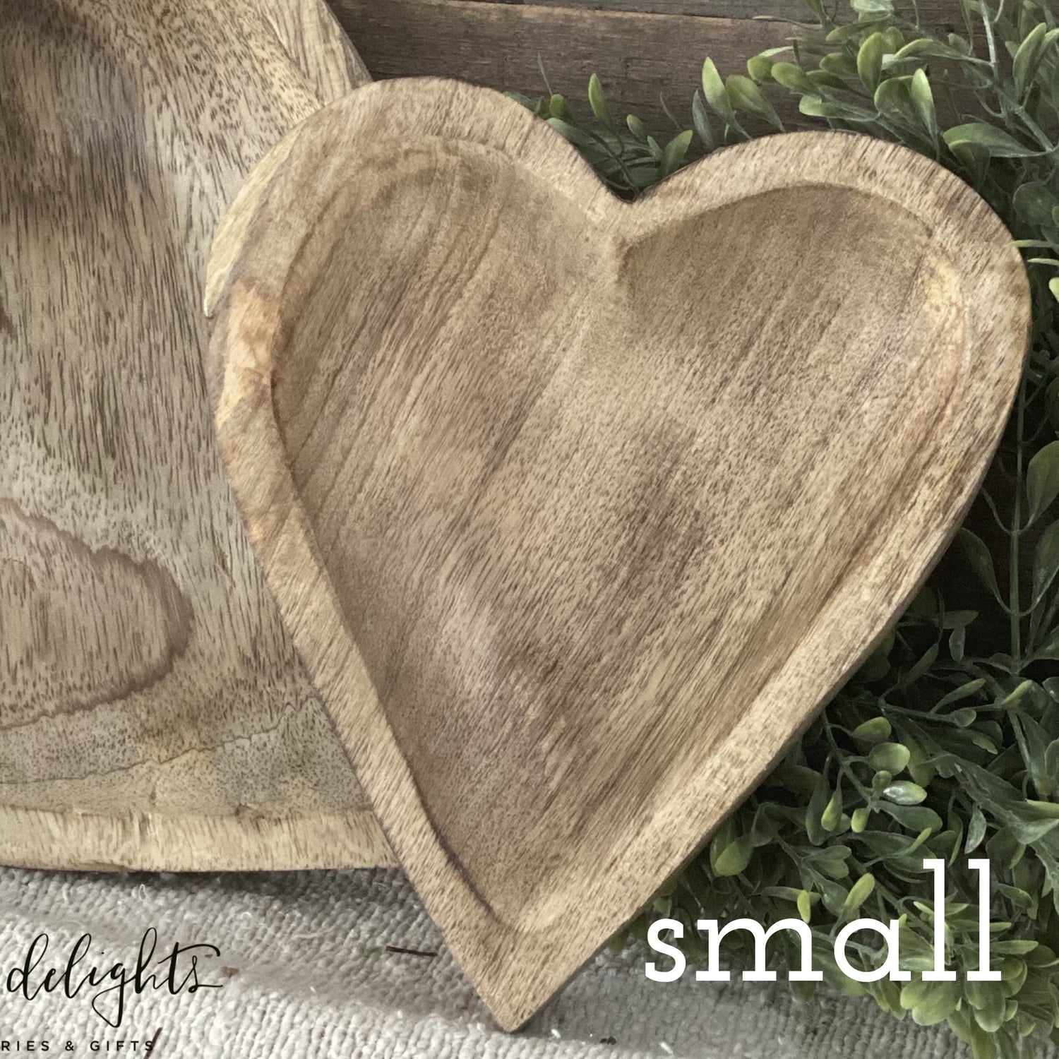 Wood Carved Hearts - Interior Delights